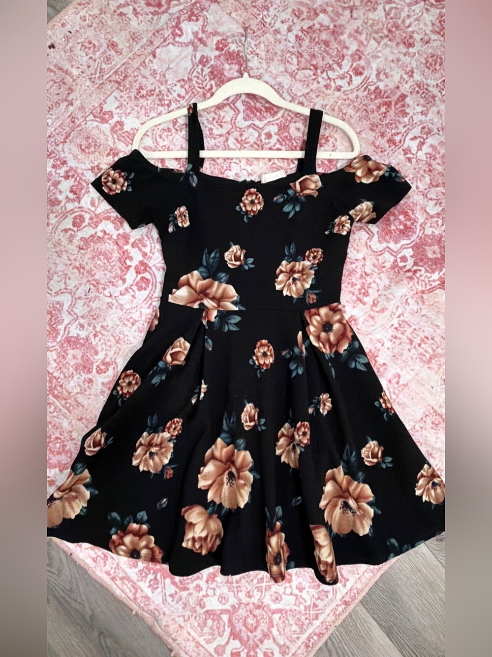 Altered State Medium Black Off-Shoulder Floral Rose Fit & Flare Dress